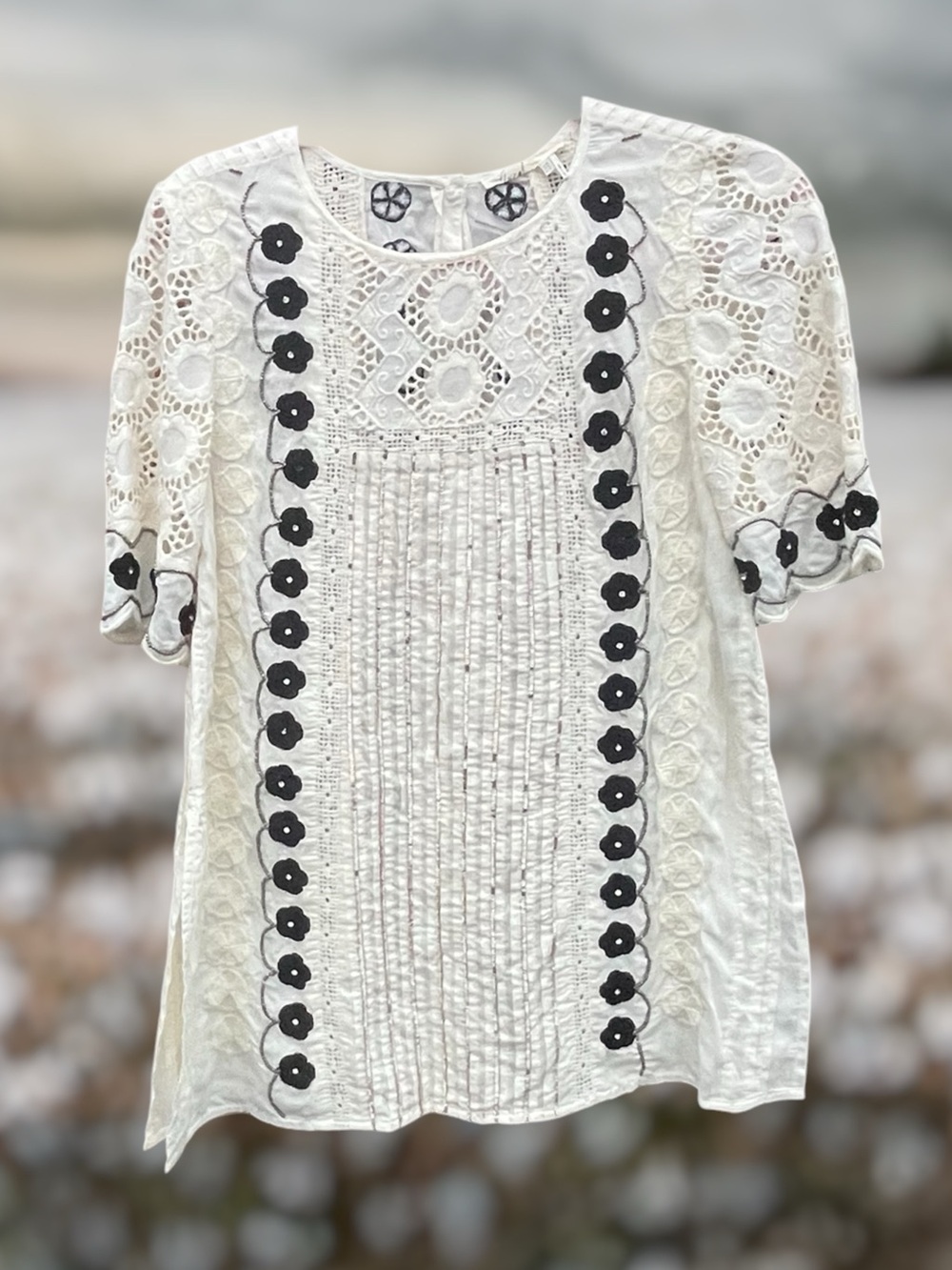 NWT Anthropologie Floreat Ivory Black Floral Lace Beaded Tunic Top Size 2